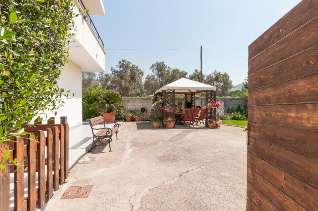 Rhomy Apartment Sperlonga Exterior foto